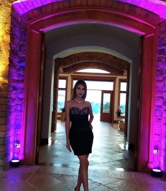 AmazingFrances from Doncaster,United Kingdom